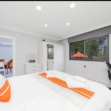Вилла Orange House Private Garden Terrace Hot Tub Mountain Views Konyaalti *
